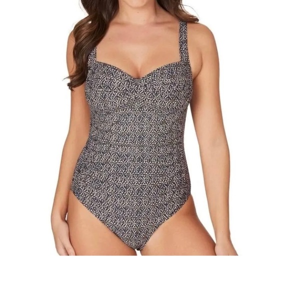 Niptuck Swim Size 6 - Picture 2 of 4